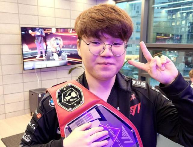 旧识是城中 旧识是城中