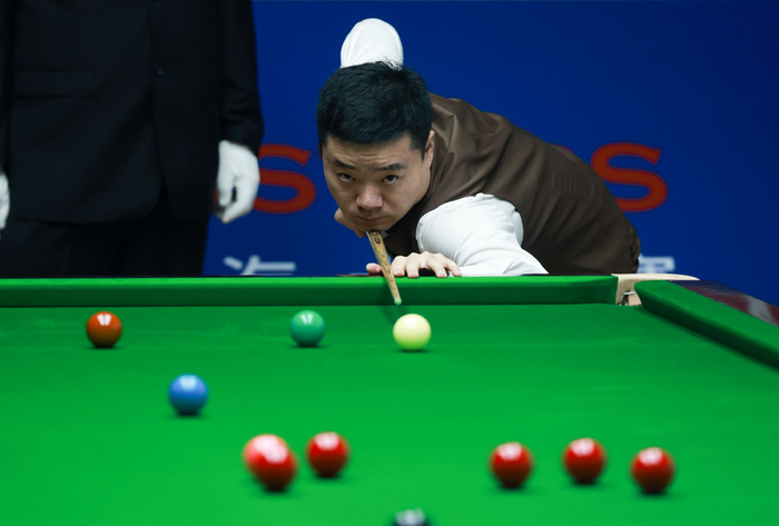 异常的坚韧 异常的坚韧